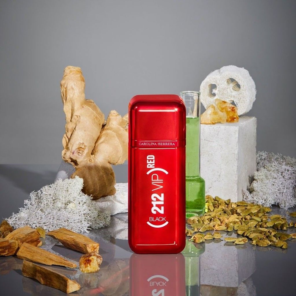 CH 212 VIP BLACK LIMITED EDITION RED