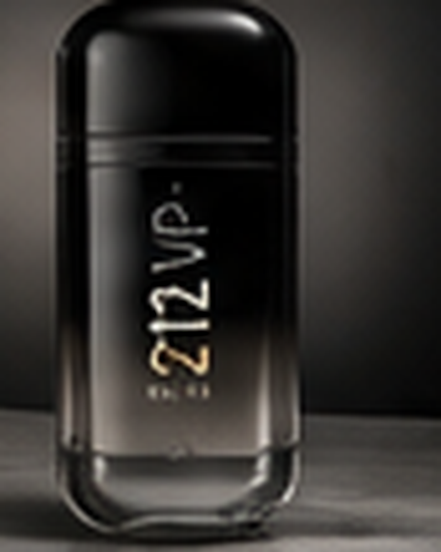 Carolina Herrera 212 VIP Black - hero premium